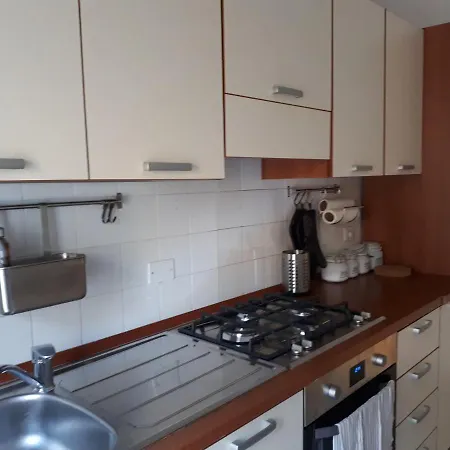 Casa Leoni Apartment *