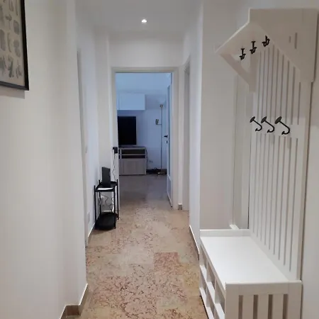 Casa Leoni Daire *