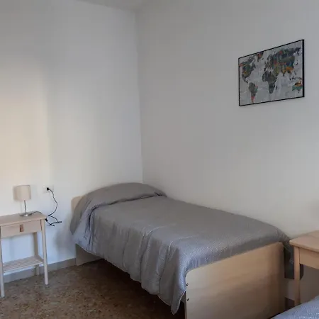 Casa Leoni Daire Como